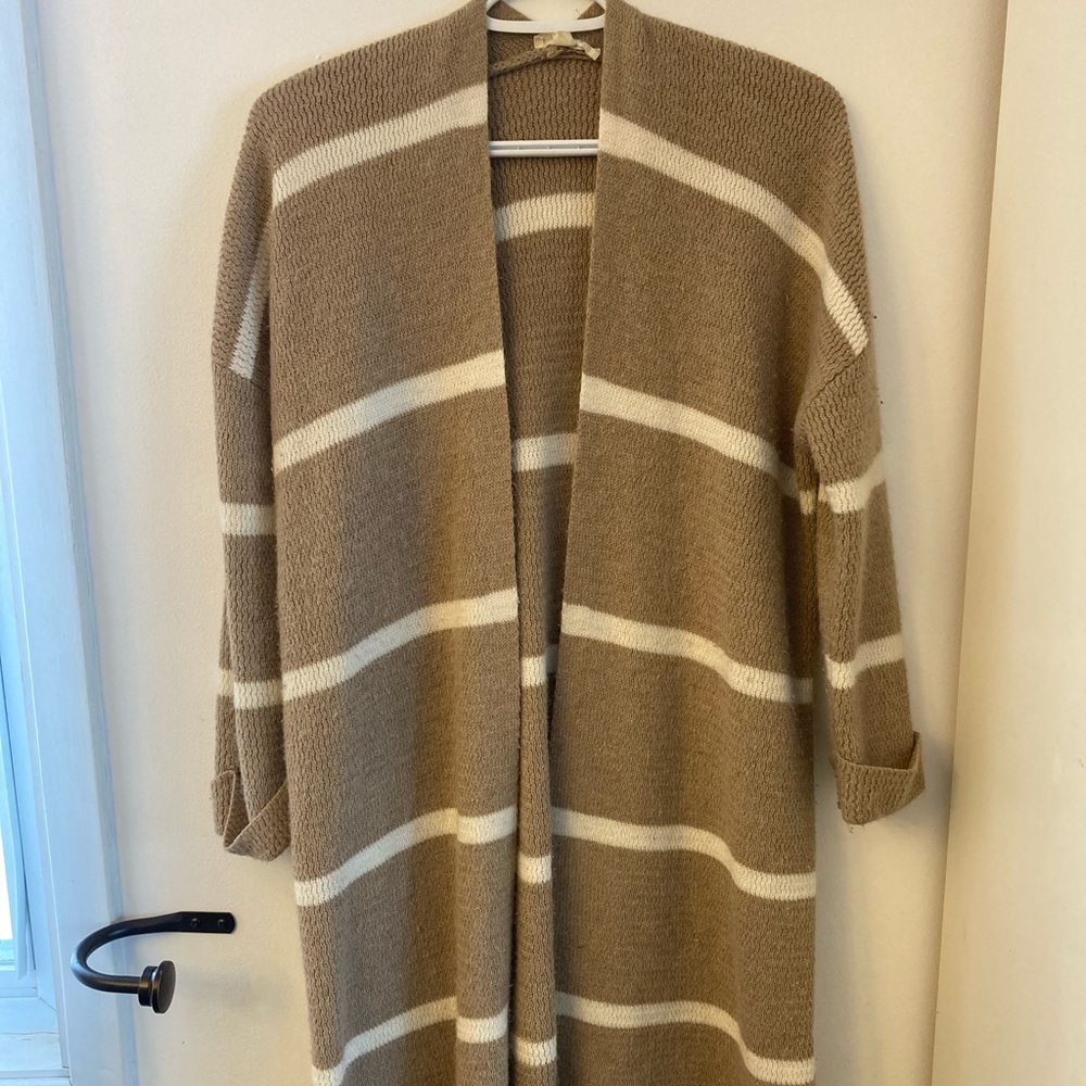 Women’s sweater